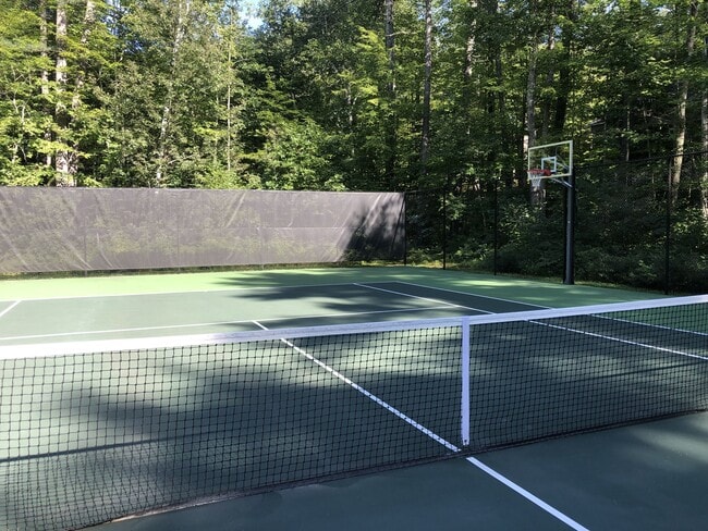 Building Photo - 1140 Roosevelt Trail