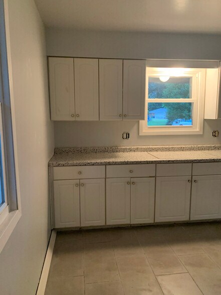 Building Photo - 1117 Pam Dr