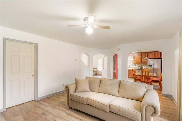 Building Photo - 17523 Poplar Canyon Ln