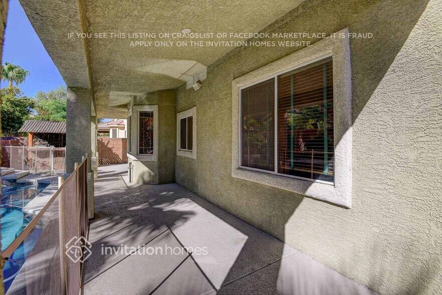 Building Photo - 5795 Farmhouse Ct