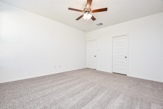 Building Photo - 5714 Tabula Rasa Dr