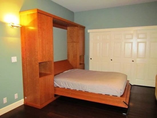 Building Photo - Beautiful and Historic condo just steps fr...