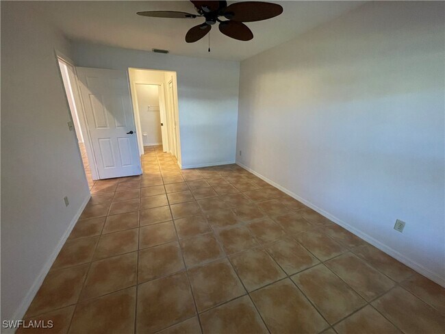 Building Photo - 3320 Erick Lake Dr