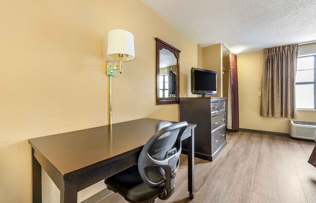 Building Photo - Furnished Studio-Minneapolis - Maple Grove