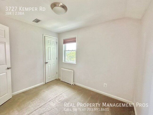 Building Photo - 3727 S Kemper Rd