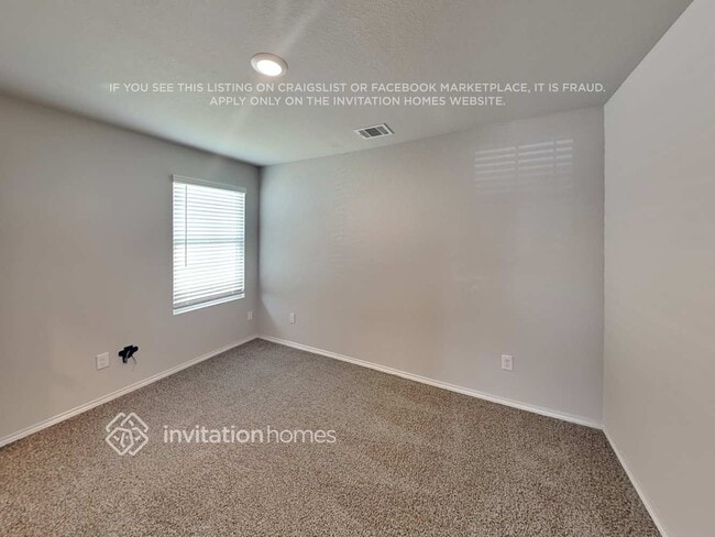 Building Photo - 7218 Lincoln Trce