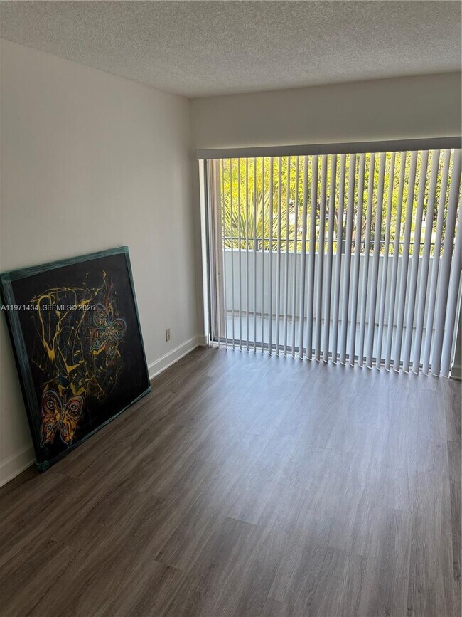 Building Photo - 7900 Camino Cir