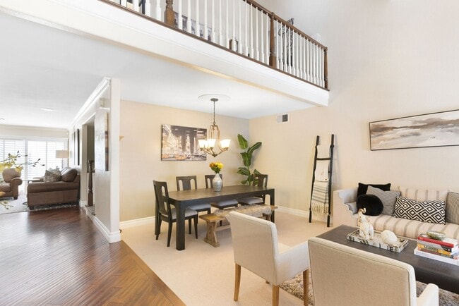 Building Photo - Modern Luxury in Cypress – 4BR Home with H...