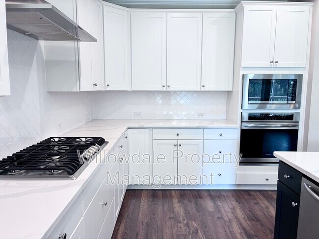 Building Photo - 4321 Mosaic Ct