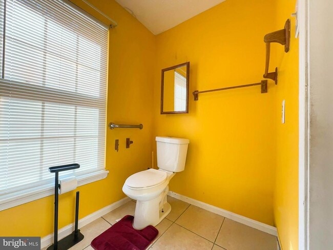 Building Photo - 107 Bonhill Dr