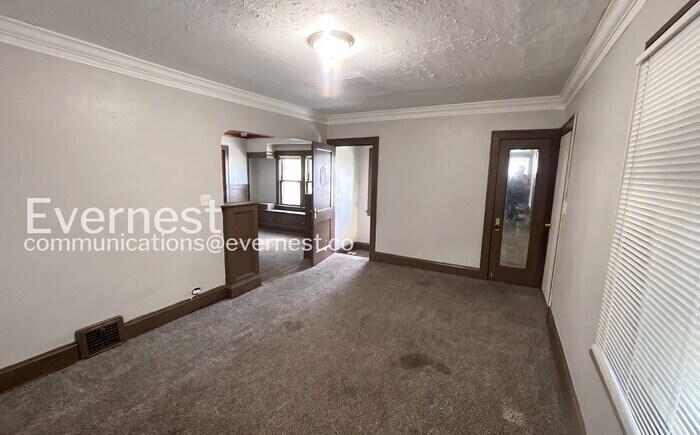 Building Photo - 12110 Lenacrave Ave