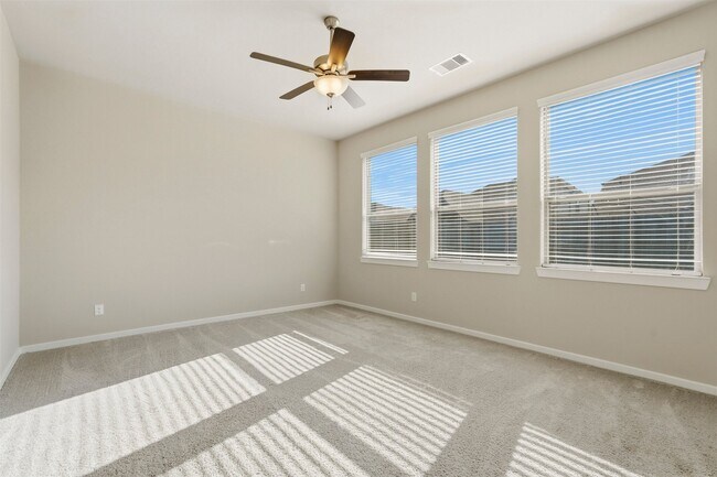 Building Photo - 1227 Carswell Grove Dr