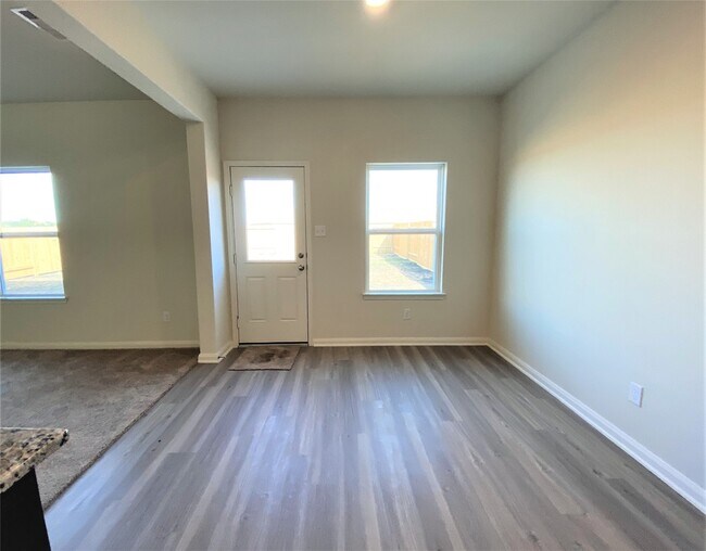 Building Photo - 10707 Gossypium Ct