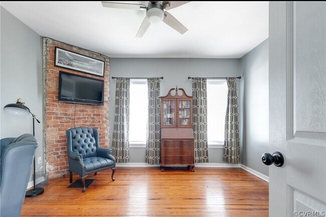 Building Photo - 1536 Williamsburg Rd