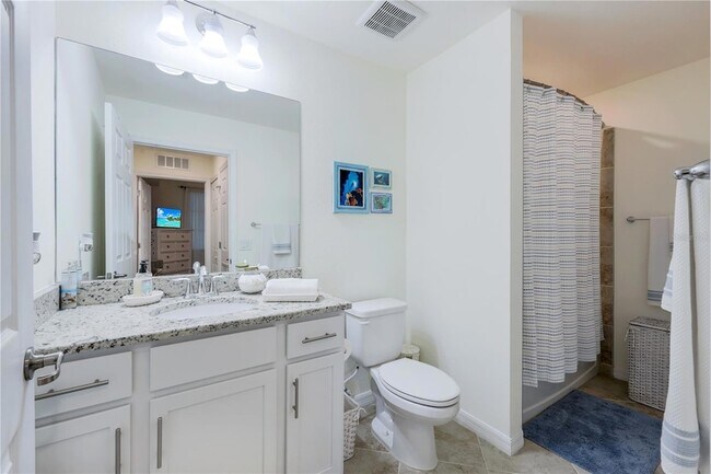 Building Photo - 14051 Heritage Landing Blvd