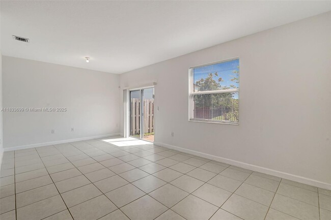 Building Photo - 12910 NW 23rd Pl