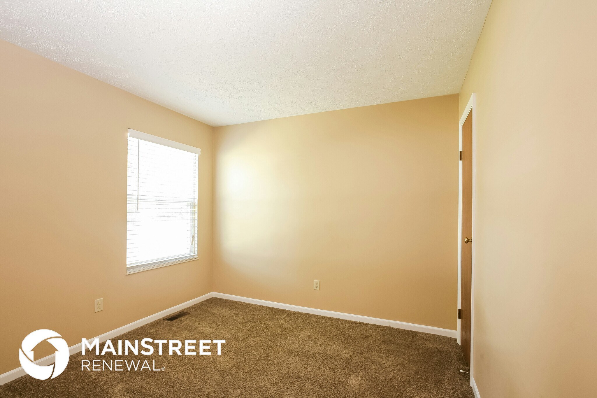 Building Photo - 3728 Pebble Creek Dr