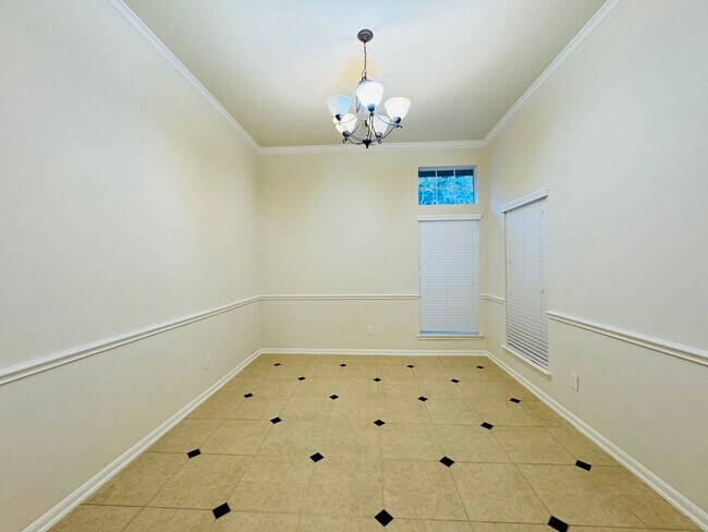 Building Photo - 26123 Ginger Gables Ln