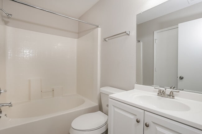 Building Photo - 1213 Crooked Creek Ct