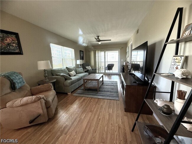 Building Photo - 6891 Estero Blvd
