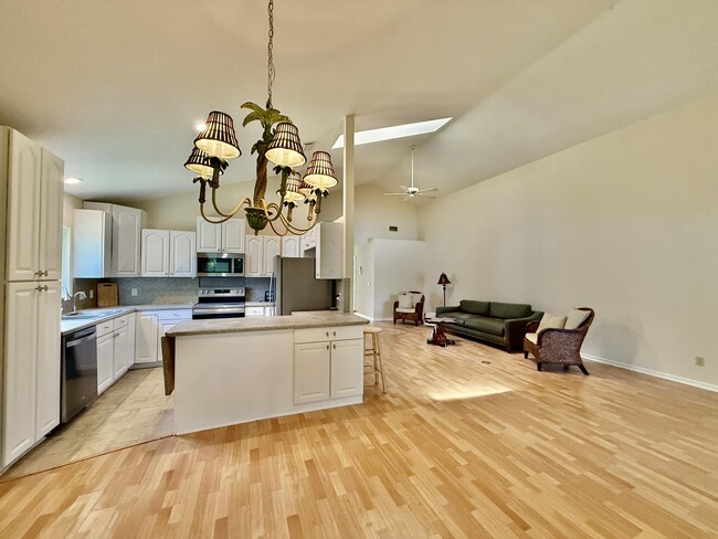 Building Photo - 6008 SE Walkers Cay Ct