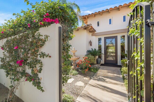 Building Photo - 48145 Paso Tiempo Ln