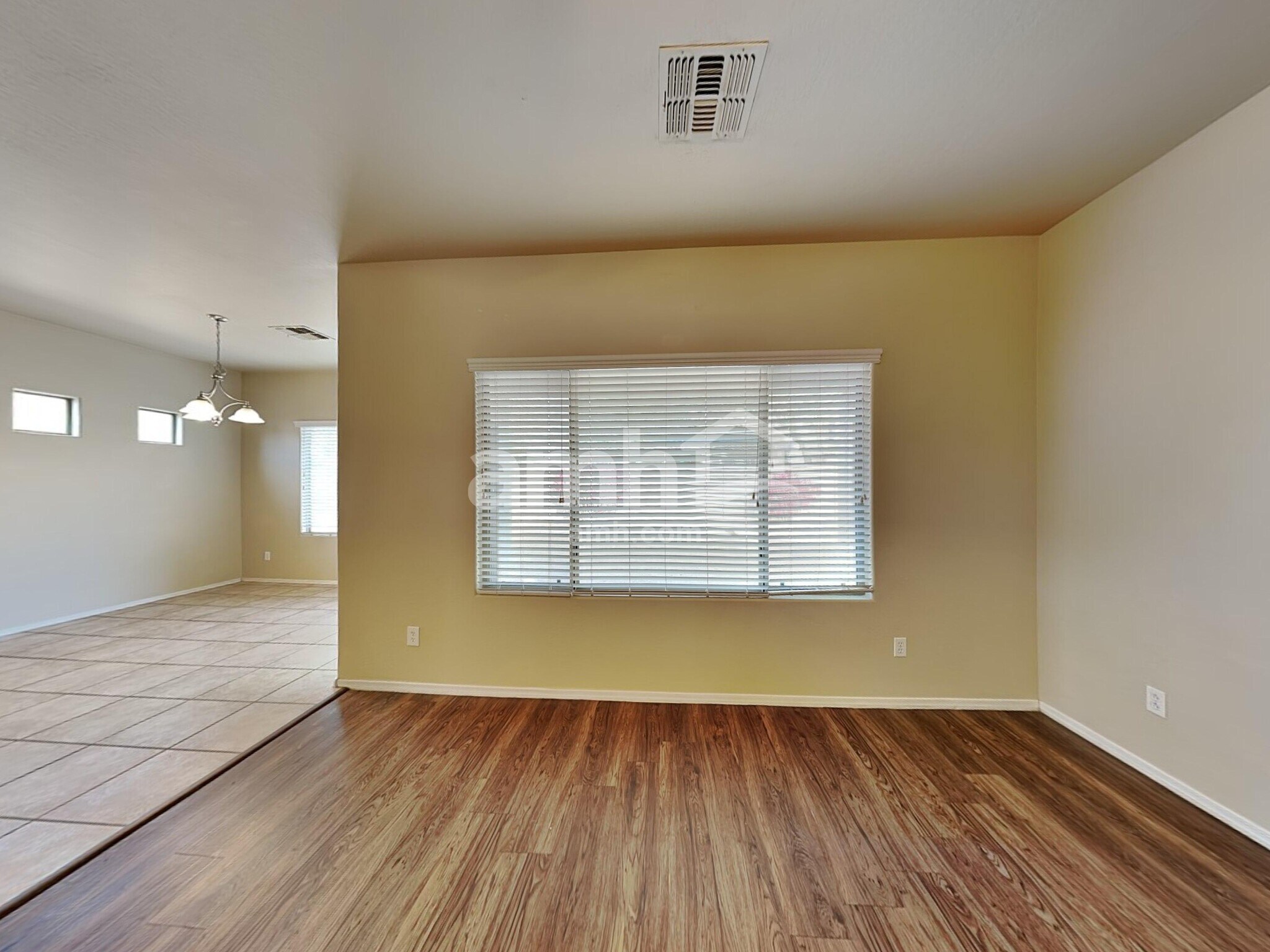 Building Photo - 16282 W Mercer Ln