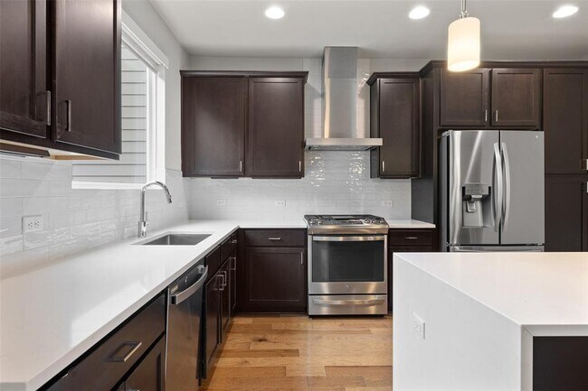 Building Photo - 5202 Pink Poppy Pass