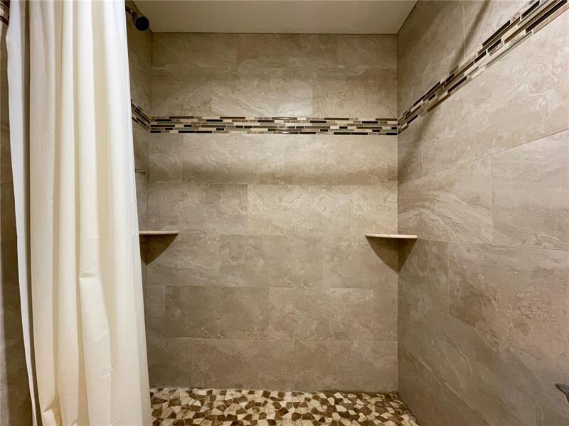 Building Photo - 6213 Dewdrop Way