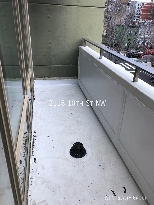 Building Photo - 2118 10th St NW