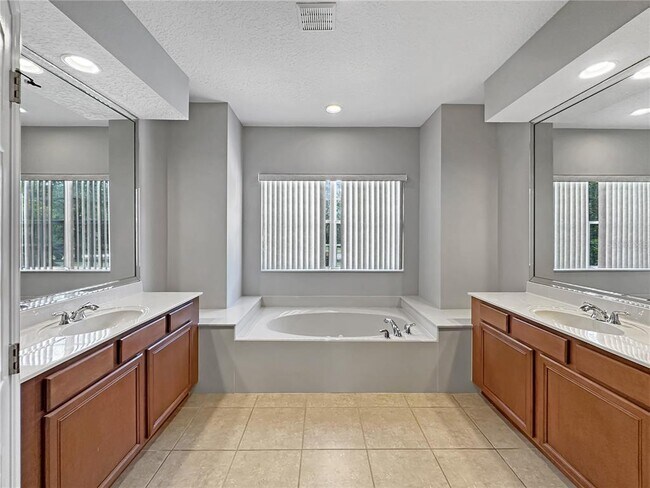 Building Photo - 2770 Regal Pine Trail