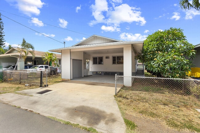 Primary Photo - 117-117 Pelanaki St