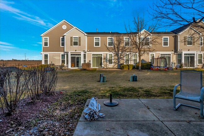 Building Photo - 201 Barrett Dr