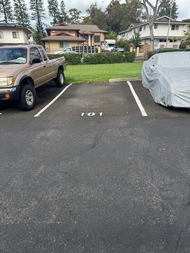 Building Photo - 95-021 Kuahelani Ave