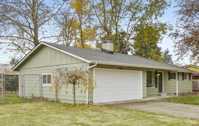 Primary Photo - 2594 Hummingbird St NE