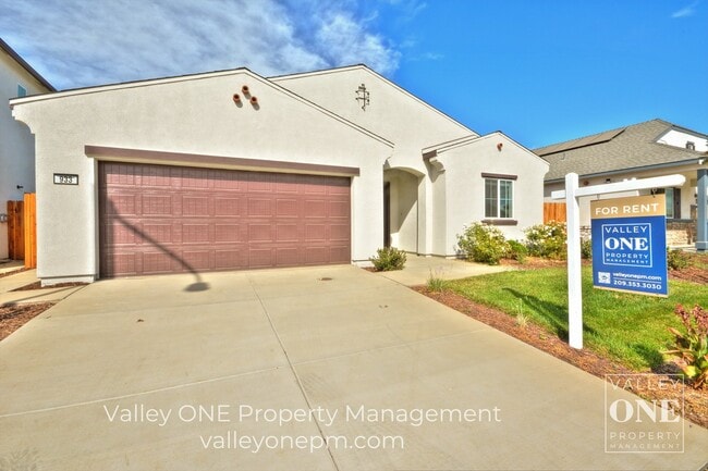 Building Photo - 933 Tipton Ln