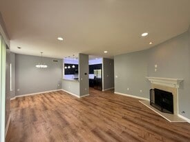 Building Photo - 77 Pinehurst Dr