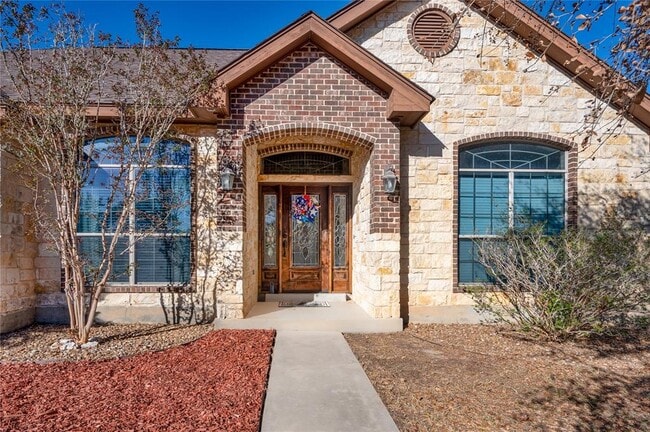 Building Photo - 455 Rose Blossom Loop