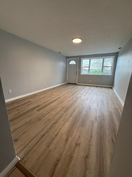 Building Photo - 516 Pearl St