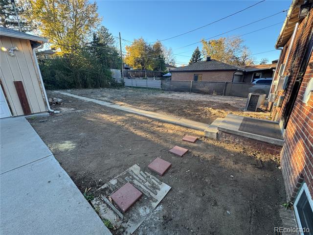 Building Photo - 2189 S Xavier St