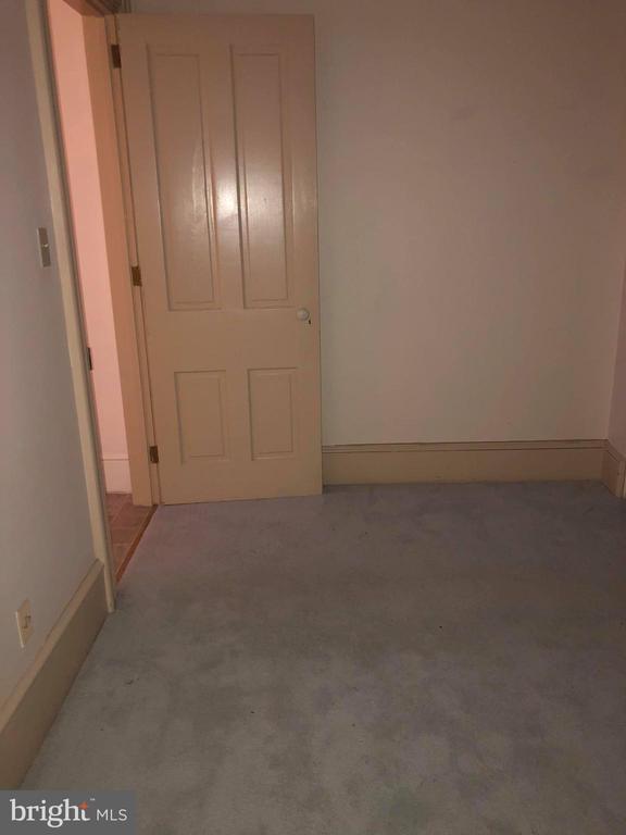 Building Photo - 216 Main St