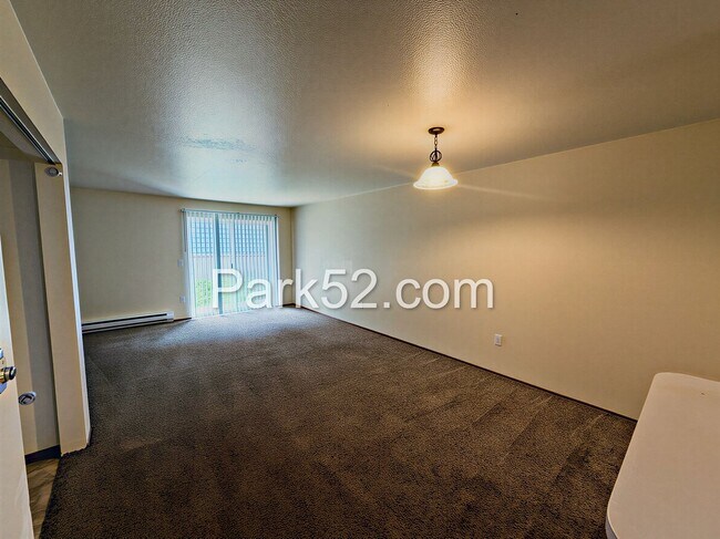Building Photo - 4545 S Puget Sound Ave