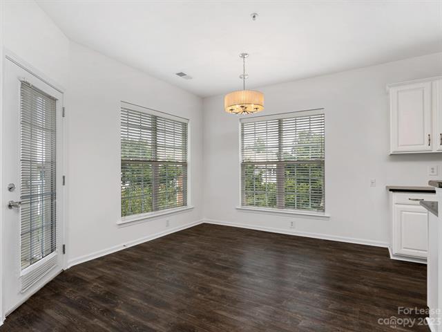 Building Photo - 3264 Margellina Dr
