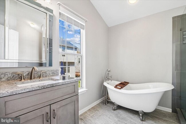 Building Photo - 18512 Fiddleleaf Terrace