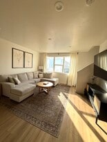 Building Photo - 736 W Bronze Leaf Rd