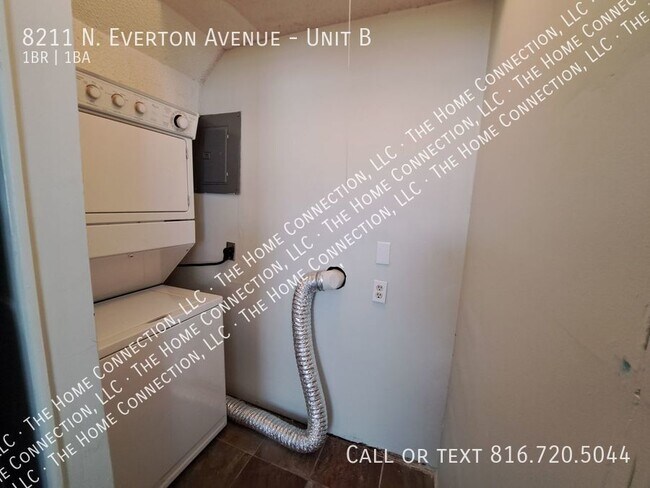 Building Photo - 8211 N Everton Ave