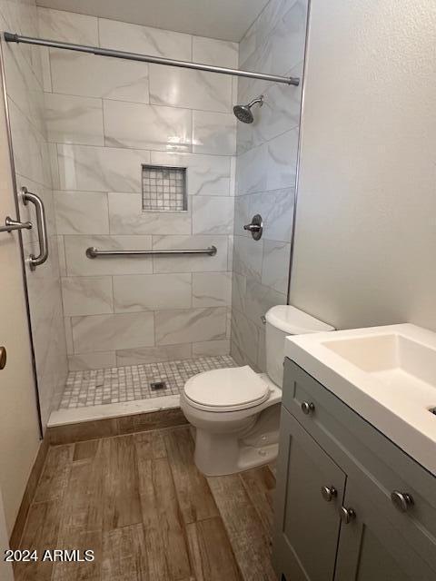 Building Photo - 2353 E Betty Elyse Ln