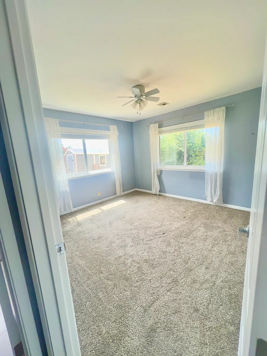 Building Photo - 107 Pajaro Way
