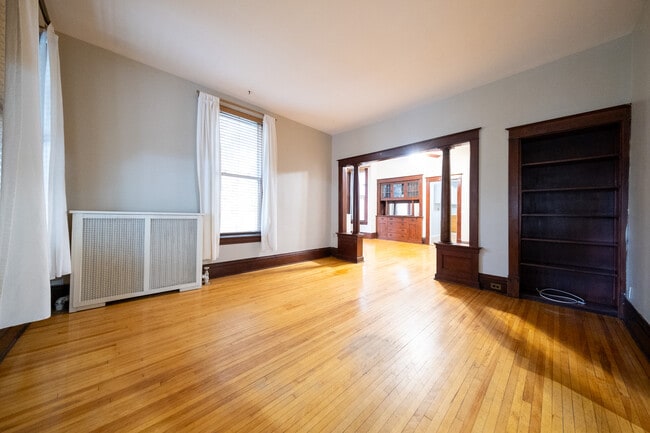 Building Photo - 3116 Humboldt Ave S