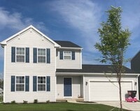 Building Photo - Spacious & Fully Furnished 5-Bedroom Colon...